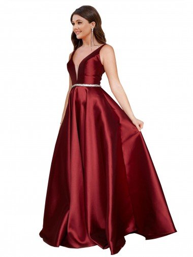 Shop Sleeveless Deep V-Neck A-Line Formal Satin Bridesmaid Dress / Prom Dress with Pockets Sydney